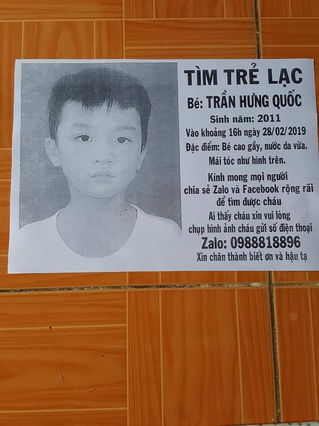 Người cha ở Sài Gòn rao bán nhà để đi tìm con trai 8 tuổi mất tích - Ảnh 1.