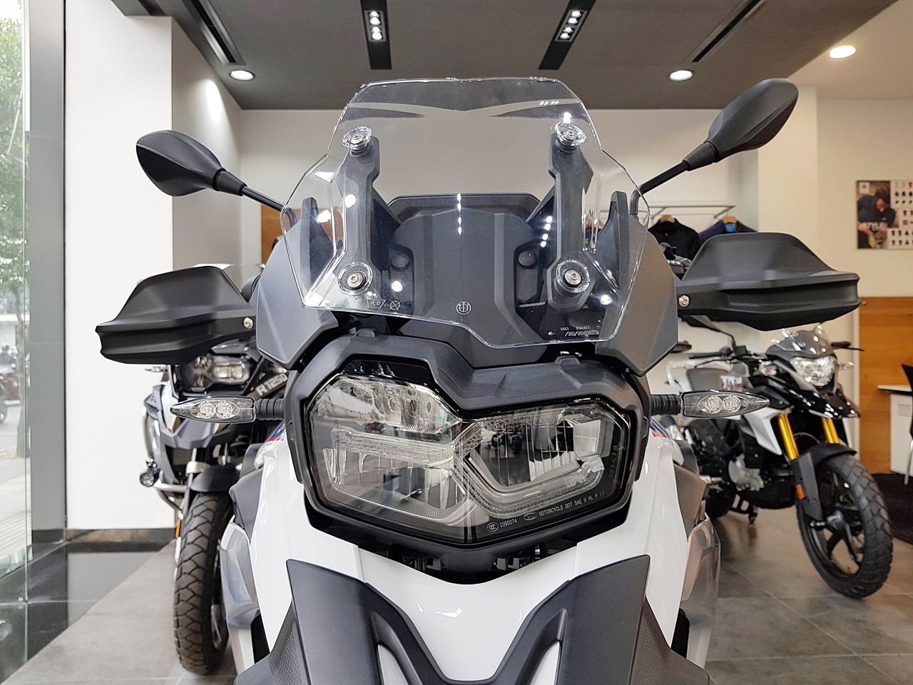can canh xe phuot bmw f850 gs