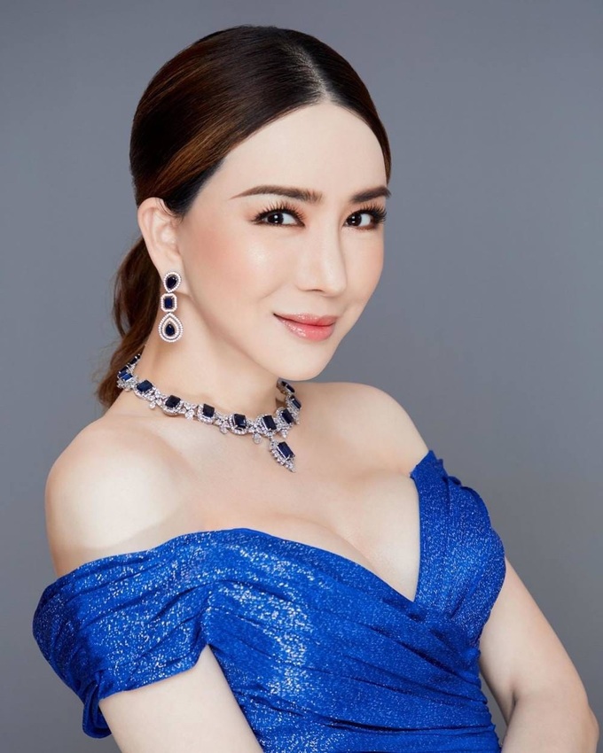 HHen Niê được Chủ tịch Hoa hậu Hoàn vũ xác nhận là Á hậu 3 - 5