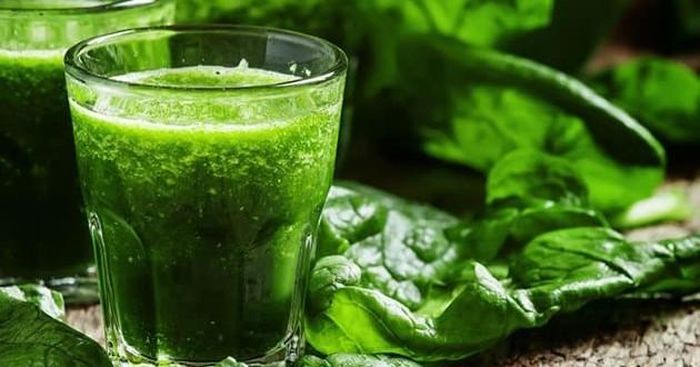 Rau bina là một loại rau lá xanh có nhiều chất dinh dưỡng