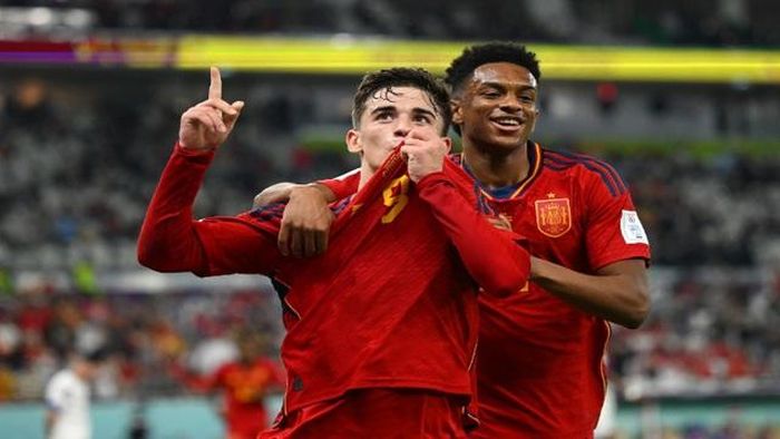 Gavi, 18 tuổi là cầu thủ ghi bàn thắng đầu tiên cho Tây Ban Nha tại World Cup 2022.