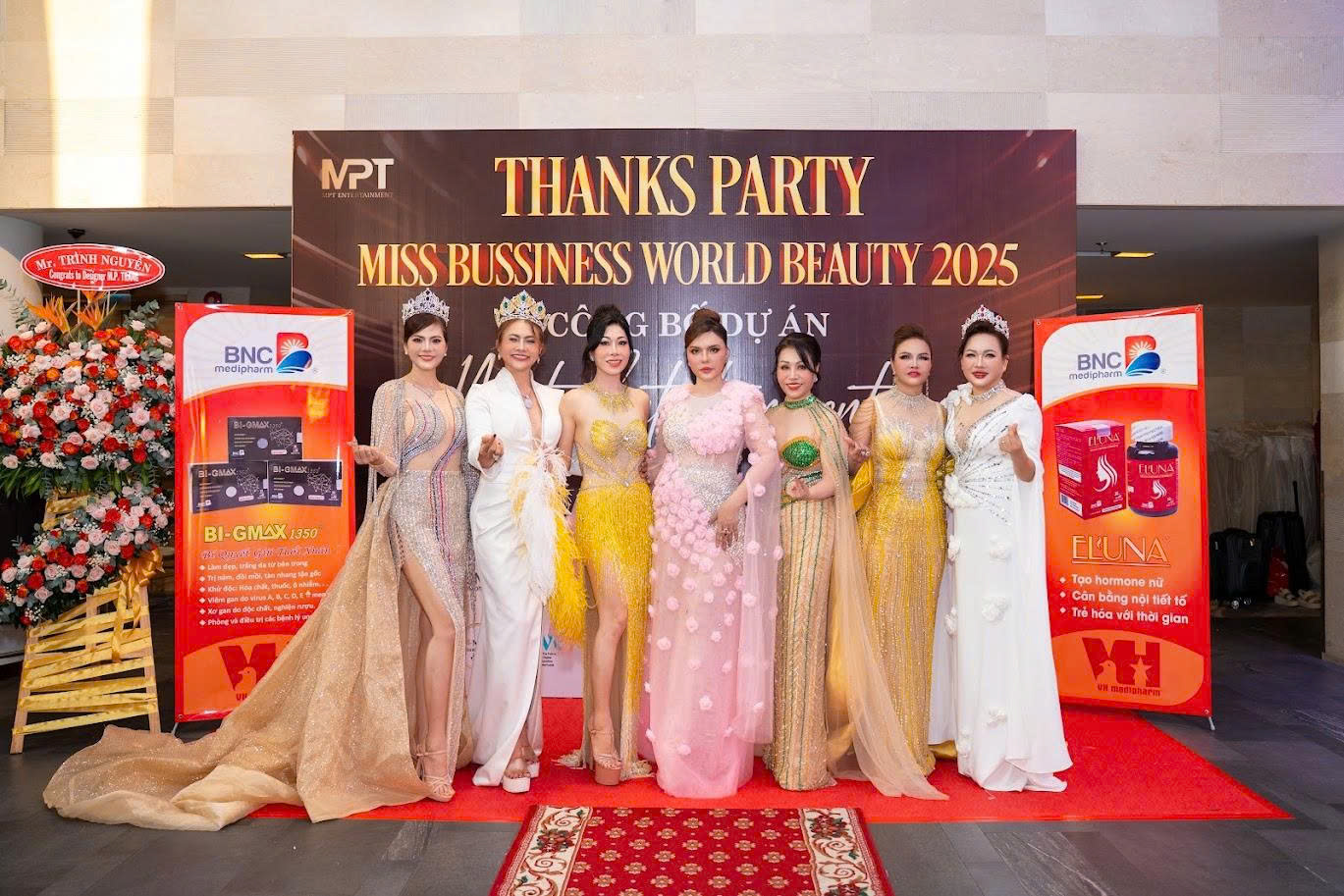 Hoa hậu Lại Thị Thu Hà, doanh nhân, sắc đẹp