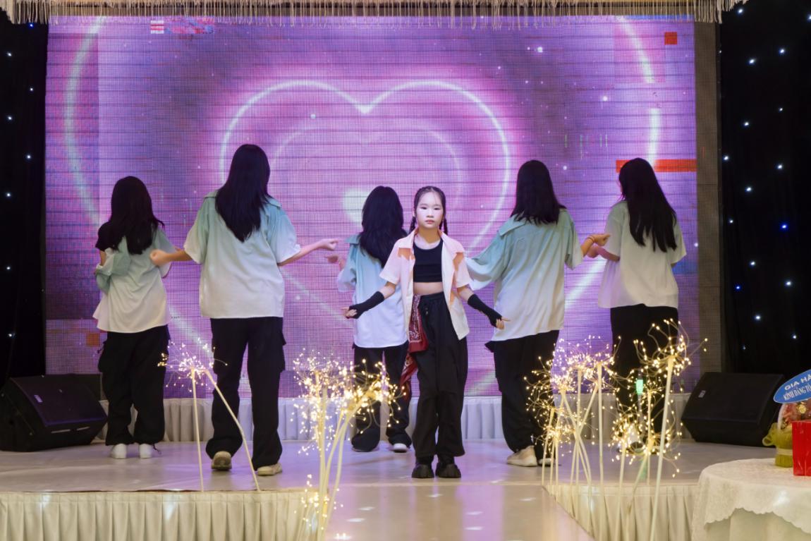 Phạm Thị Tường Anh, Tài Năng Việt