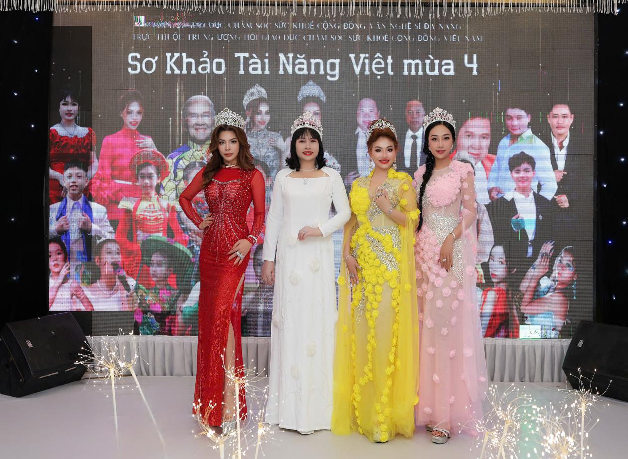 Tài Năng Việt, Hoa hậu Kim Phượng, giám khảo