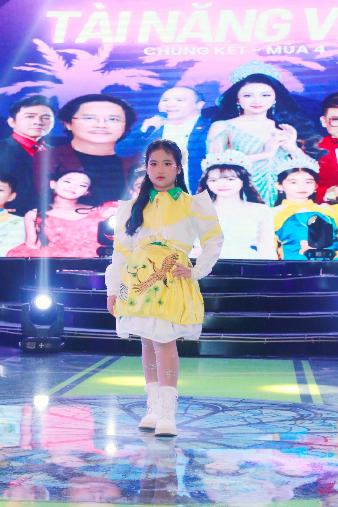 Gabi Bảo Uyên, Tài Năng Việt