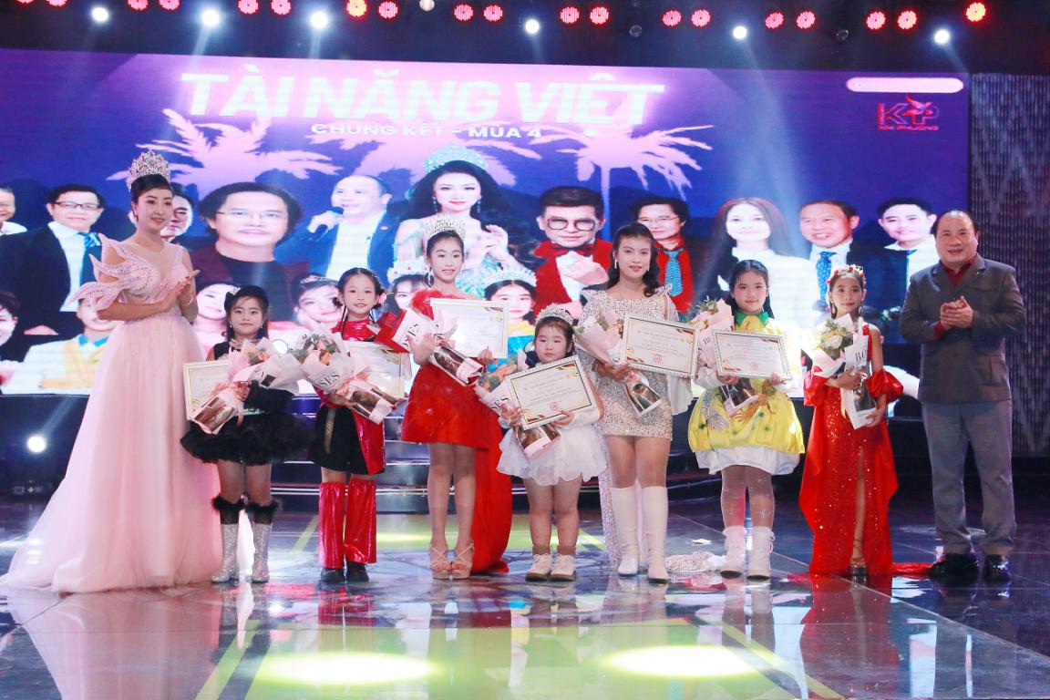 Gabi Bảo Uyên, Tài Năng Việt