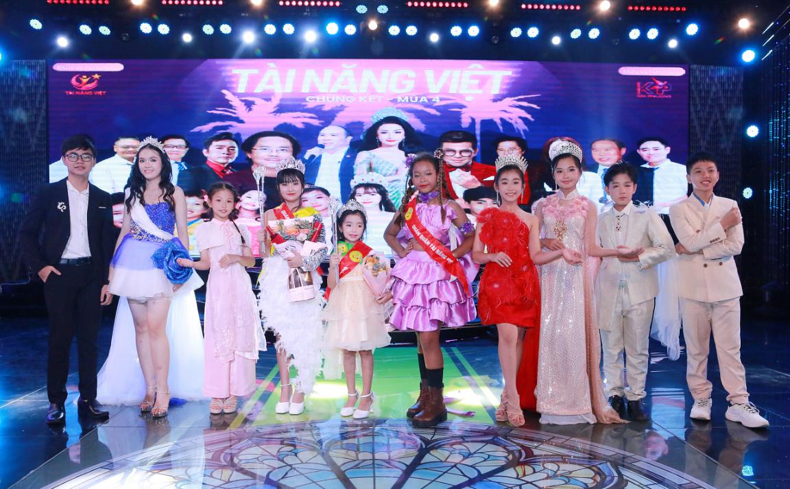 Lê Sao Khuê, Tài Năng Việt