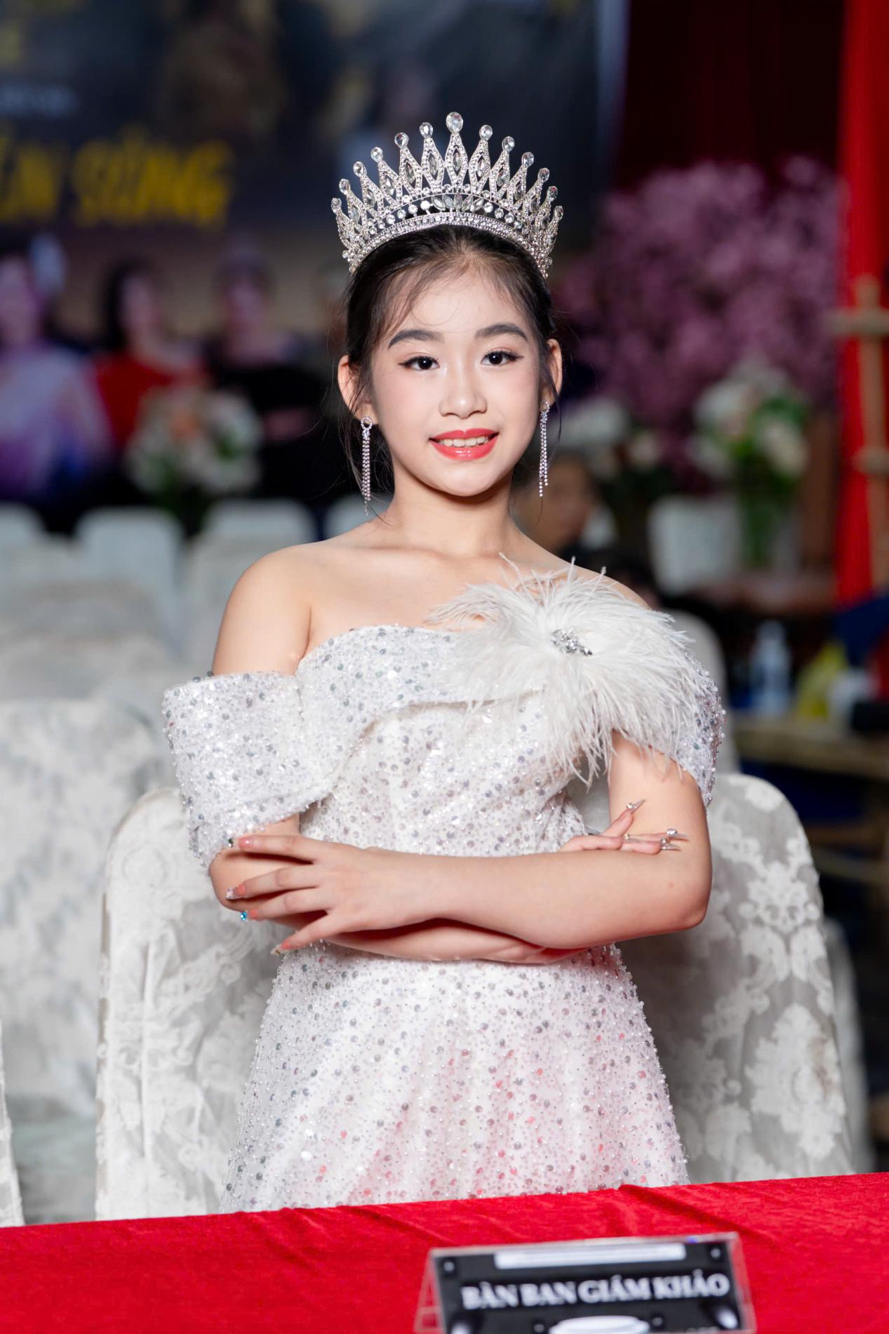 Phạm Minh Bảo Ngọc, Tài Năng Việt