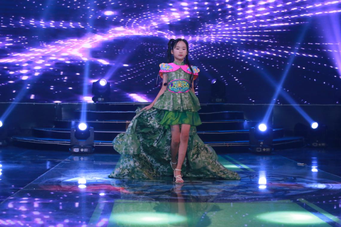 Phạm Thị Tường Anh, Tài Năng Việt