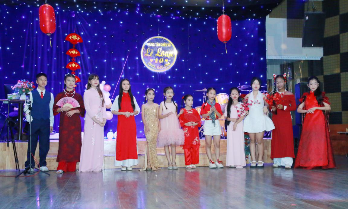 Tài Năng Việt, kết nối, nghệ thuật